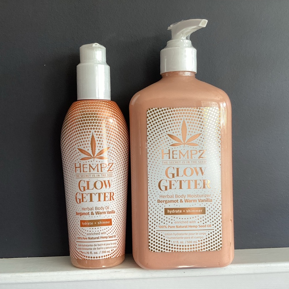 Hempz Glow Getter Bundle: Body Oil & Body Lotion in Bergamot & Warm Vanilla
